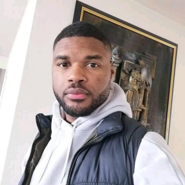 LE SENATEUR SAMY BADIBANGA NTITA EN DEUIL 