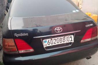 Vente de Toyota crown royal