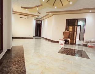LOCATION: APPARTEMENT NEUF DE 2 CHAMBRES SUR KINSHASA-GOMBE