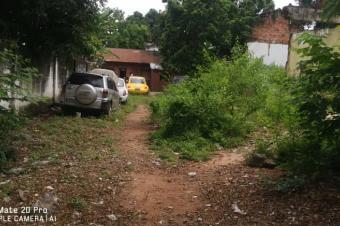 Mise en vente dun terrain vide commune de la Gombe 