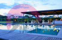 Belle opportunité de location d'une Villa des 3 Chambres, piscine privée, jardin. Idéalement située dans la concession Utex mediacongo
