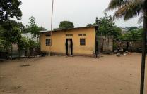 Terrain de 21msur26 à vendre à Mac campagne saint Luc à 120000 dollars avec possibilité de morceller en 3 soit 7msur26 à 40000 dollars mediacongo