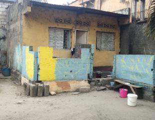 Vente d'un terrain à Limete 1ère rue FUNA 87.000$ discutez