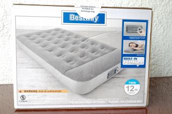 VENTE MATELAS PNEUMATIQUE AVEC POMPE  COURANT ALTERNATIF INTGRES