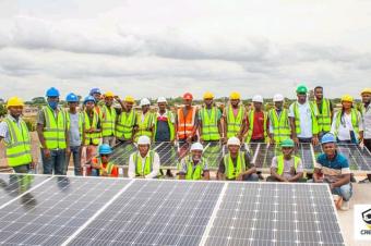 Installation de panneaux solaires