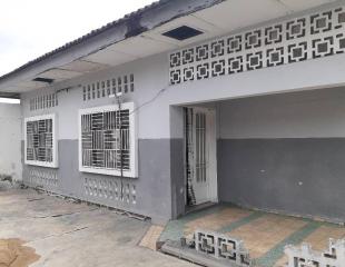 Parcelle à Lingwala, 24msur25m 300.000$