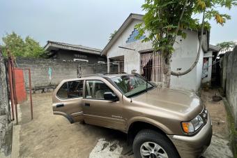 VENTE PARCELLE DE 288m DOTEE DUNE MAISONS BASSE  SUR KINSHASANGALIEMA