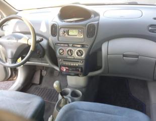 Toyota Yaris verso luna avendre bon prix