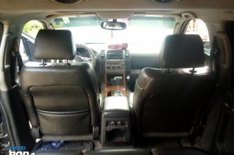 Nissan Pathfinder 5000  dbattre 