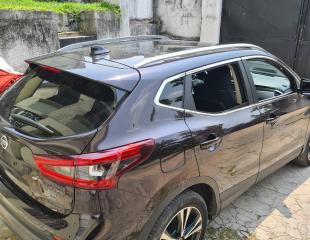 Jeep Nissan Qashqai 2, 2020 Full options, toit ouvrant, diesel, volant gauche et faibles Kilométrages (35.000)