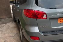 Hyundai Santa Fe 2009 automobile_motos_velos_engins_et_pieces