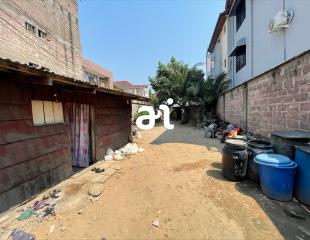 VENTE: TERRAIN DE 270m² CLÔTURÉ AVEC PORTAIL, DANS UN COIN CALME ET DISCRET SUR KINSHASA-NGALIEMA