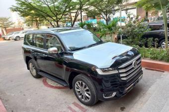 Toyota Land Cruiser VX 2022