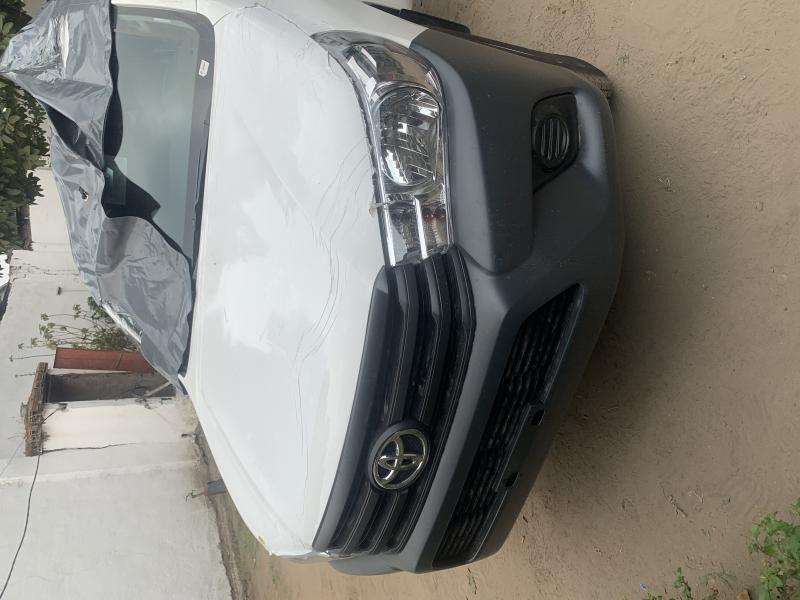 Vente vhicule Toyota hilux
