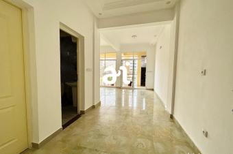 LOCATION JOLI APPARTEMENT DUNE CHAMBRE AU 1ER NIVEAU DUN BTIMENT R1 SUR KINSHASANGALIEMASocimat