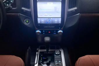 Toyota Land Cruiser GX.R 2020 Modifier 