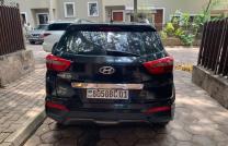 *HYUNDAI CRETA* A VENDRE couleur d’origine Année de fabrication 2017 Kilométrage 63000km Prix 16000$ à discuter légèrement mediacongo
