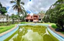 MISE EN VENTE D’UNE MAGNIFIQUE PROPRIÉTÉ PRIVÉE DE 2.025 MÈTRES CARRÉS, SUR LA ROUTE PRINCIPALE NGUMA, DANS UN BEL EMPLACEMENT  mediacongo