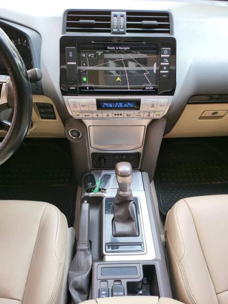 Toyota prado vxr