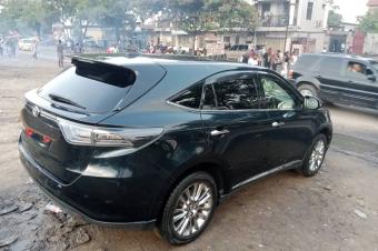 Toyota harrier nouveau 
