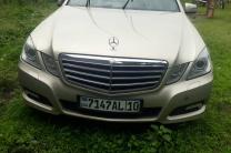 Mercedes E-350 automobile_motos_velos_engins_et_pieces