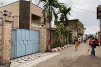 Mise en vente d'une parcelle habitable à ngiri ngiri immobilier_vente_location