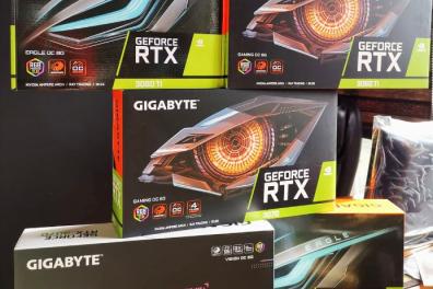 ordinateurs_informatique_tv_hi_fi_electronique Anonyme  