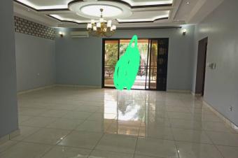 Location  appartement vers champ de tir 