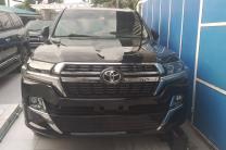 VXR V-8 automobile_motos_velos_engins_et_pieces