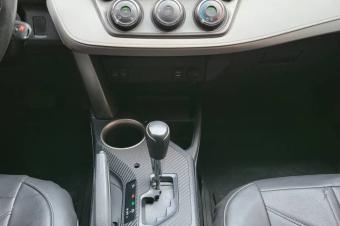 Toyota Rav4 Annee  201617 Automatique Steptronique Essence 4 cylindre Interior Cuir Demarrage Cl 45.700 km Camera de recule Full parking sensors Ecran Android Phares 
