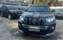 Prado txl modifier 2021 essence automatique v6 Kilométrage 66000 intérieur cuire Caméra de recule Prix 41000 à discuter mediacongo