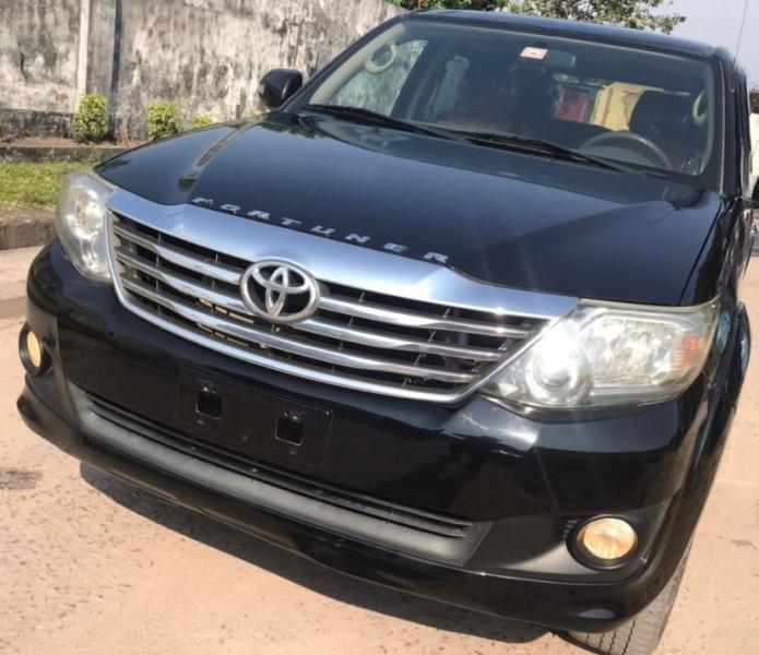 Toyota fortuner 2015 authentique 