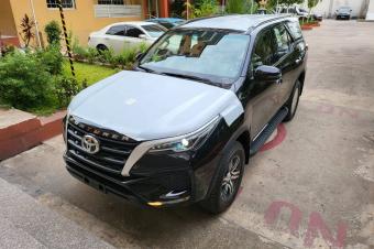 Toyota Fortuner 2023