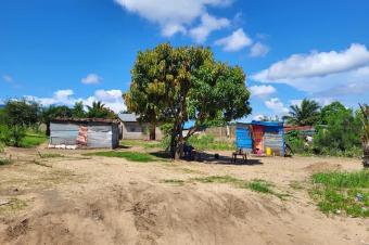 Terrain  vendre dans la commune de Mont Ngafula