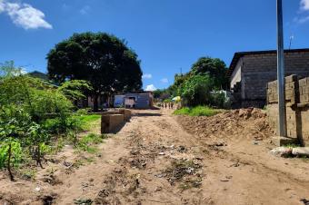 Terrain  vendre dans la commune de Mont Ngafula