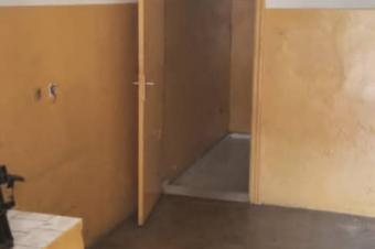 A vendre un appartement Spacieux  Gombe sur haut commandement 