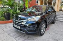 ?Hyundai Santa Fe ?Annee : 2015 ?Automatique Steptronique ?Essence 4 cylindre ?Demarrage bouton ?Interior Cuire ?Siege electrique (2 côte) ?4 x 4 ?Panoramique (Toit ouvrant) ?Cam mediacongo