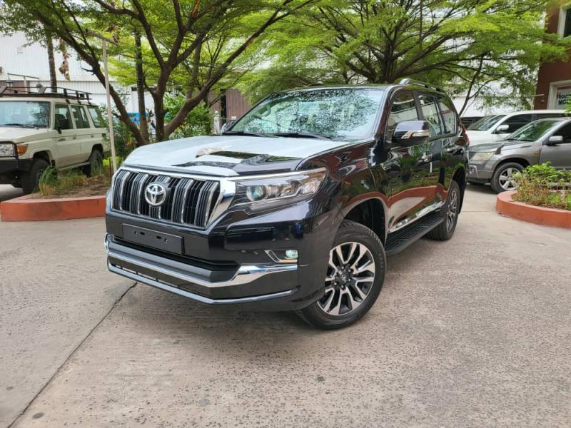 Toyota Prado TXL 202270th Anniversary