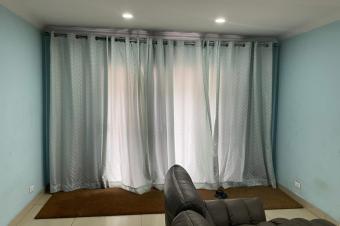 Apparemment au cit du fleuve a vendre 