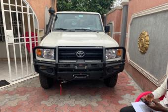 Toyota Land Cruiser 