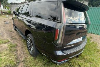 Cadillac Escaladev First 2023