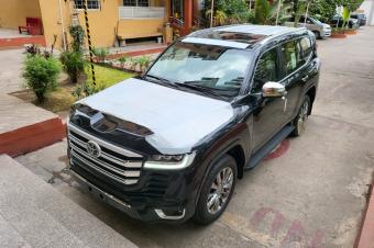Toyota Land Cruiser twin turbo 2022