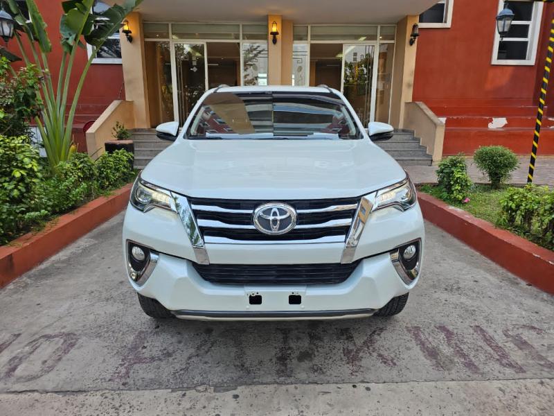 Toyota fortuner 2019