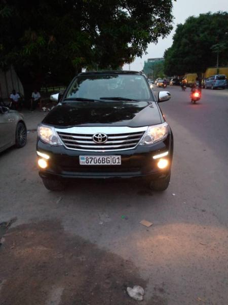 Toyota Fortuner 2014