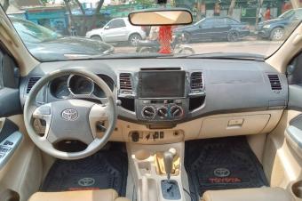 Toyota Fortuner 2014