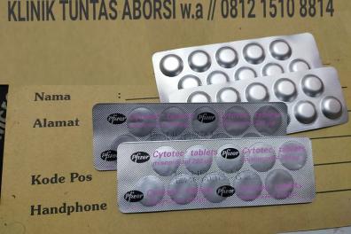 mode_habillement_bijoux_montres_chaussures_lunettes Klinik Tuntas  