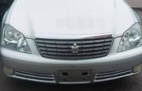 Toyota Crown mediacongo