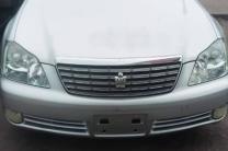 Toyota Crown automobile_motos_velos_engins_et_pieces