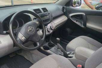 Toyota rav4 2010