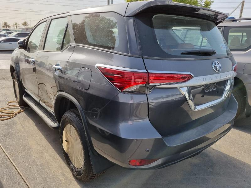 Vente toyota fortuner 2022